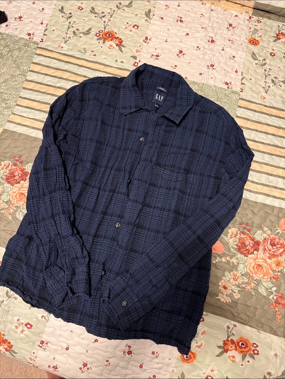 GAP Men’s Blue Plaid Lightweight Button-Up Shirt Jacket